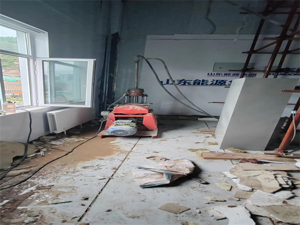 威远地基基础下沉墙体裂缝加固注浆顶升施工